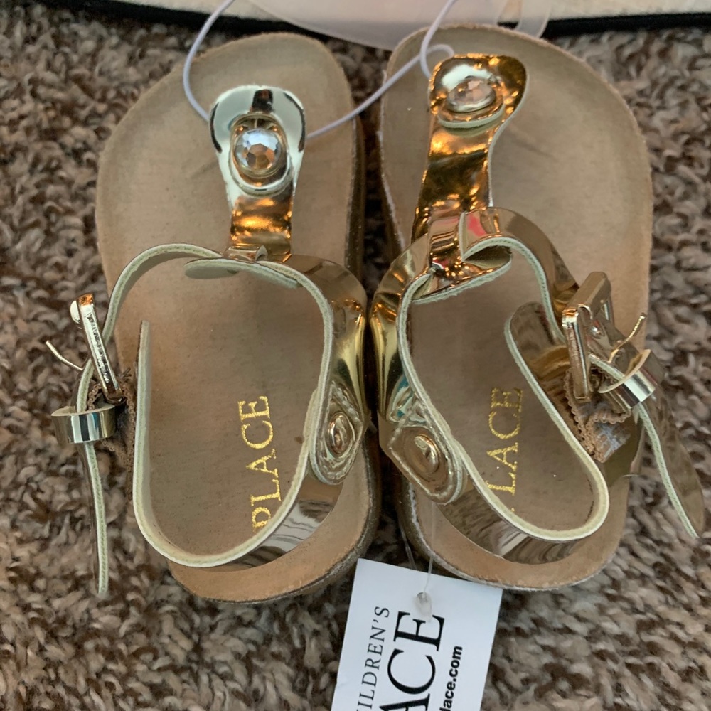 Children’s Place Infant girl sandals, size 4